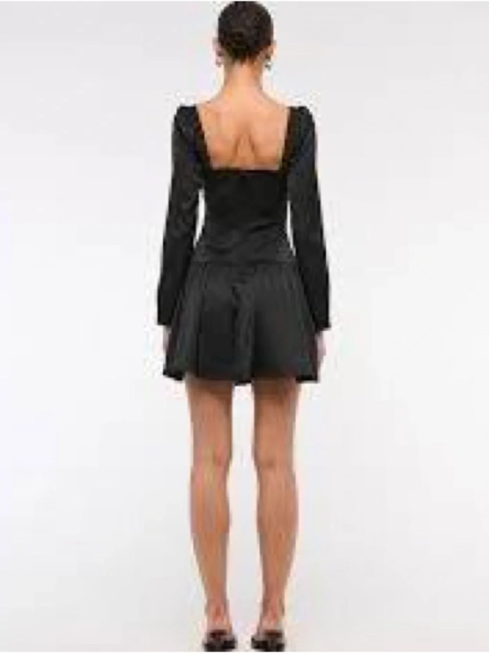 Abercrombie & Fitch The A&F Emerson Drop-Waist Satin Mini Dress xs